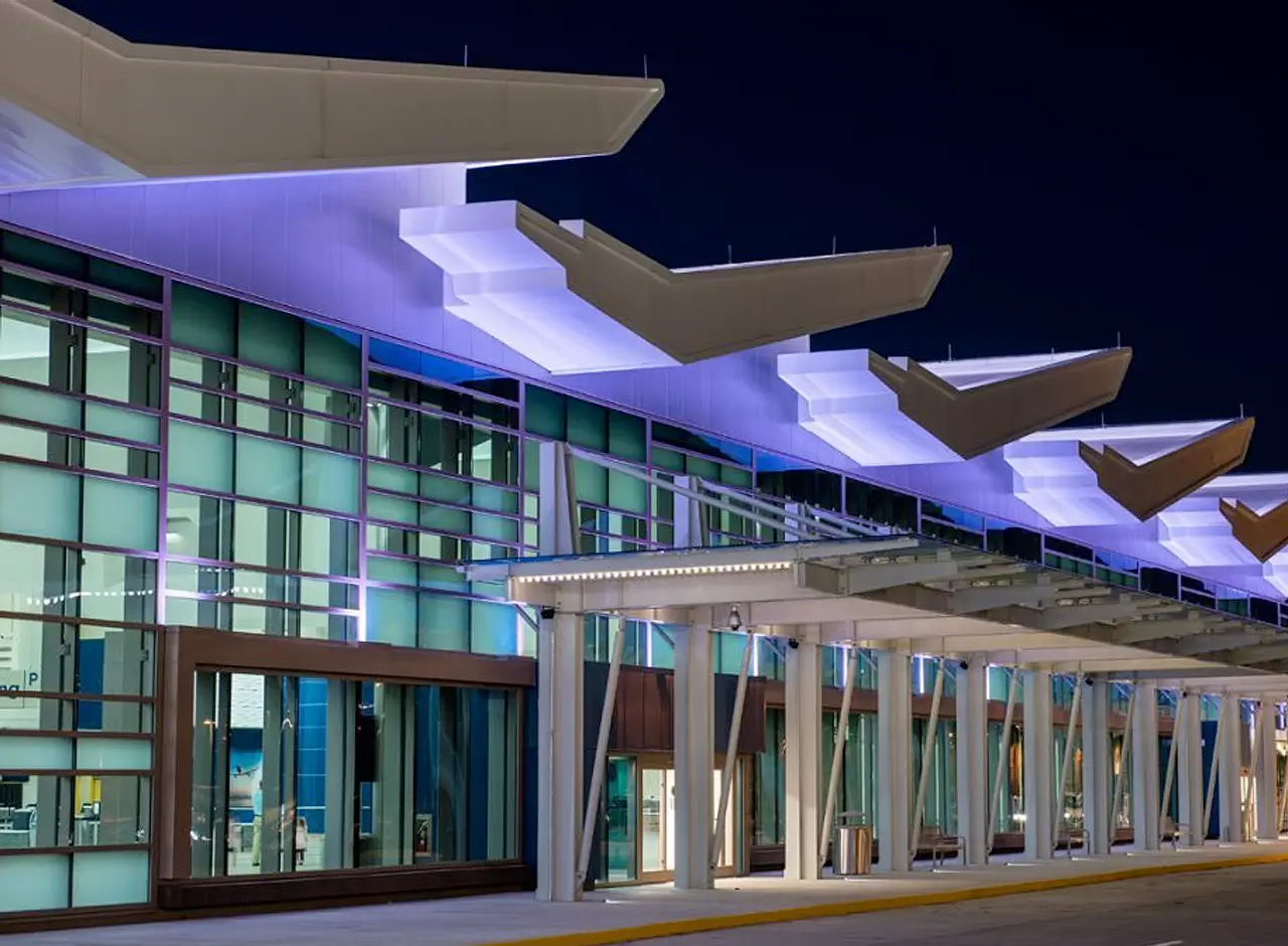 Steel-Clad-Myrtle-Beach-International-Airport-4