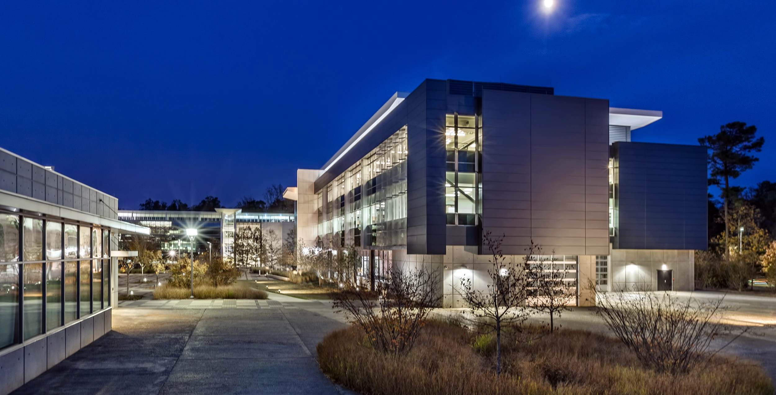 Steel-Clad-Clemson-iCar-Building-10